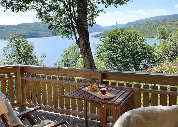3 Bedroom Lovely In Nyaraló Tjørhom