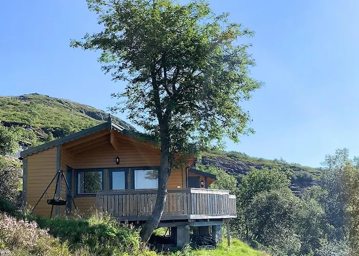 Nyaraló 3 Bedroom Lovely In Tjørhom